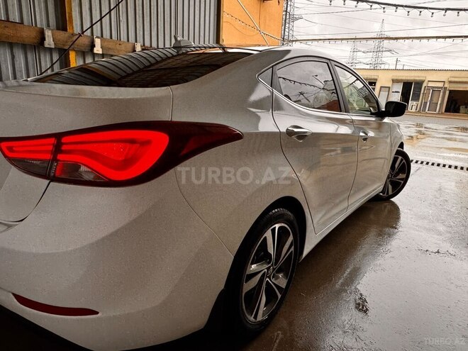 Hyundai Elantra 2015, 149,500 km - 1.8 l - Bakı