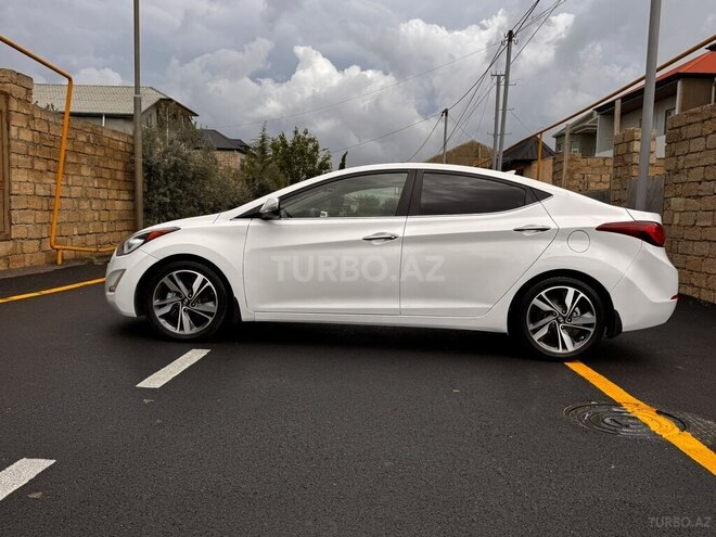 Hyundai Elantra 2015, 149,500 km - 1.8 l - Bakı