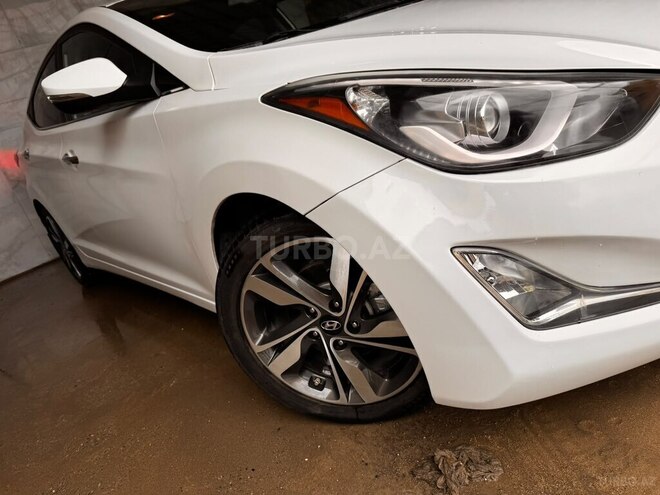 Hyundai Elantra 2015, 149,500 km - 1.8 l - Bakı