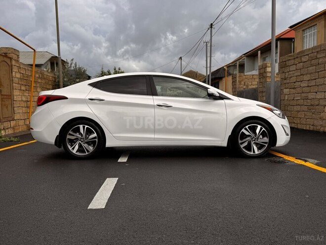Hyundai Elantra 2015, 149,500 km - 1.8 l - Bakı