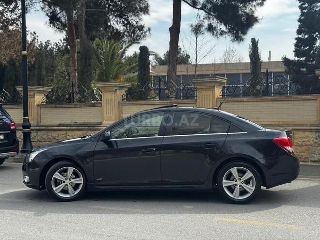 Chevrolet Cruze 2014, 240,000 km - 1.4 l - Biləsuvar