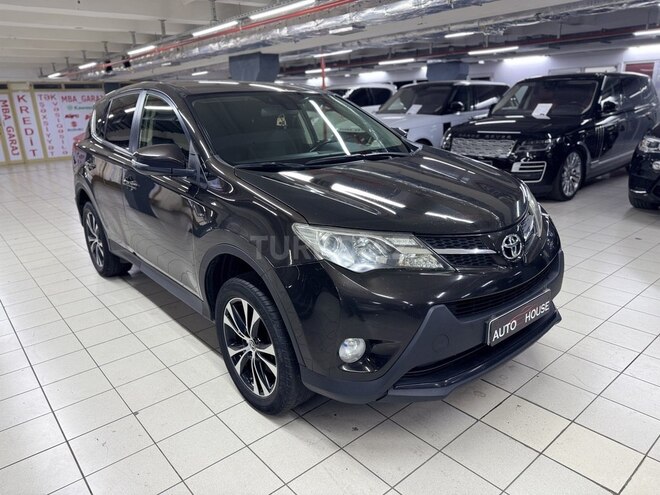 Toyota RAV4 2015, 260,000 km - 2.0 л - Bakı