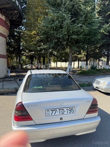 Mercedes C 220 1998, 420,187 km - 2.2 l - Masallı