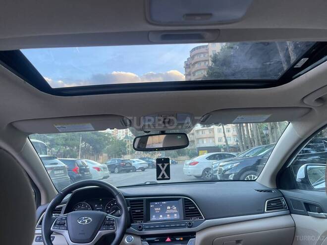 Hyundai Elantra 2018, 188,000 km - 2.0 l - Bakı