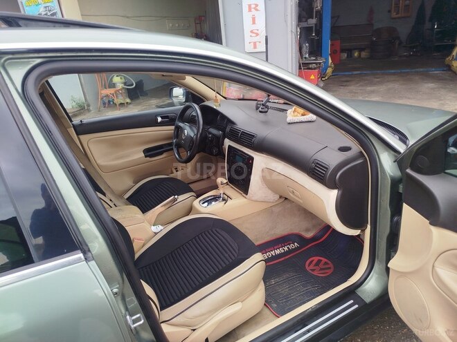 Volkswagen Passat 2001, 327,500 km - 1.8 l - Bakı