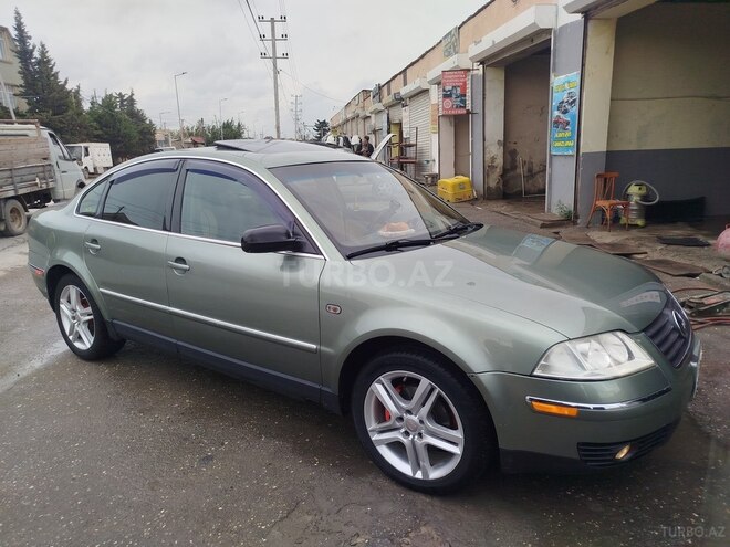 Volkswagen Passat 2001, 327,500 km - 1.8 l - Bakı