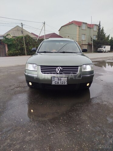 Volkswagen Passat 2001, 327,500 km - 1.8 l - Bakı