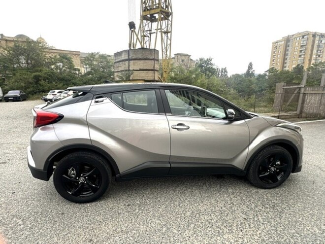 Toyota C-HR 2019, 17,000 km - 1.2 l - Bakı