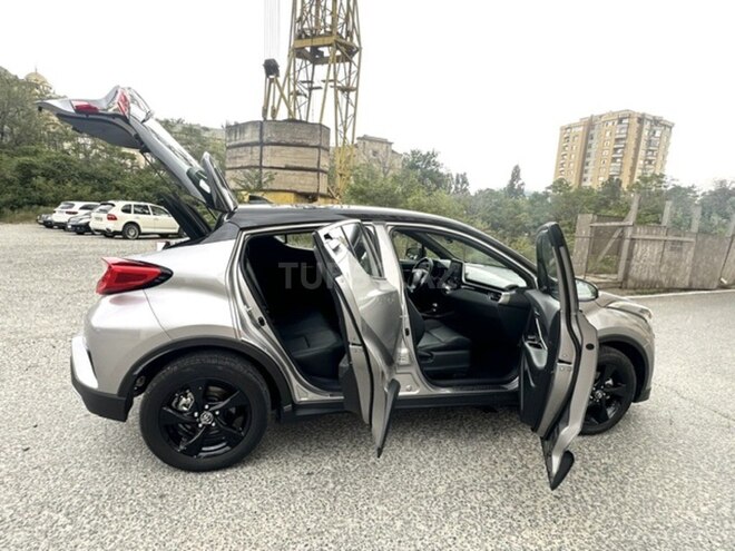 Toyota C-HR 2019, 17,000 km - 1.2 l - Bakı