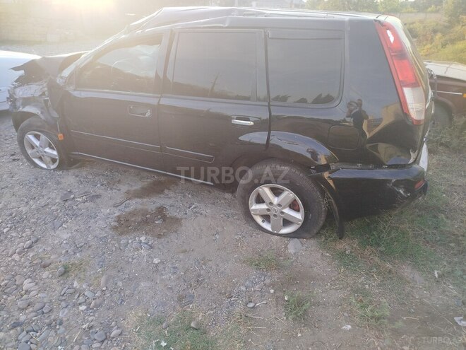 Nissan X-Trail 2002, 23,000 km - 2.0 l - Saatlı