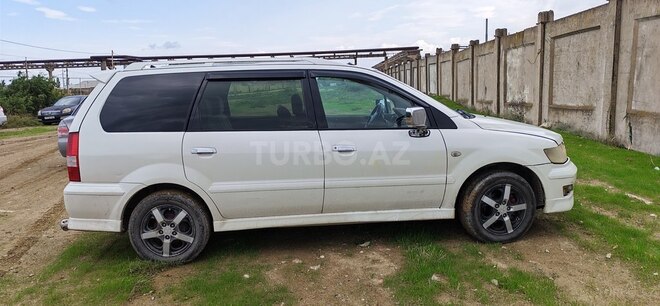 Mitsubishi Chariot 2001, 234,123 km - 2.4 l - Sumqayıt