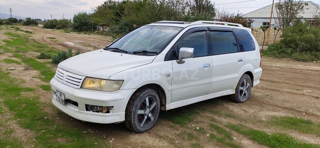 Mitsubishi Chariot 2001, 234,123 km - 2.4 l - Sumqayıt