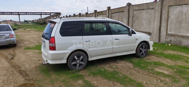 Mitsubishi Chariot 2001, 234,123 km - 2.4 l - Sumqayıt