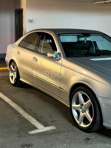 Mercedes E 220 2007, 323,000 km - 2.2 l - Bakı