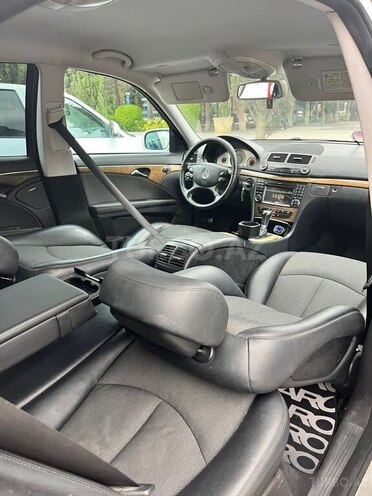 Mercedes E 220 2007, 323,000 km - 2.2 l - Bakı