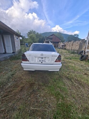 Mercedes C 230 1999, 415,000 km - 2.3 l - Şəmkir