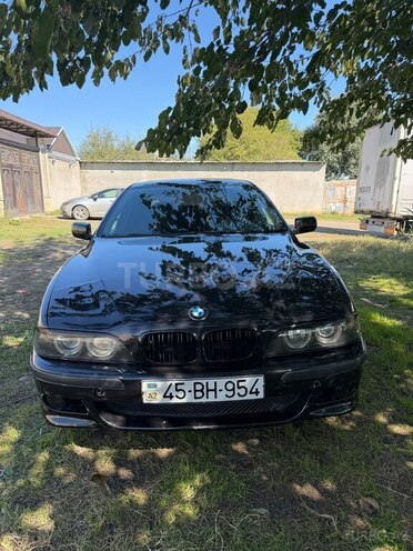 BMW 528 1996, 218,312 km - 2.8 l - Qazax