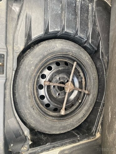 Mercedes C 240 2000, 371,452 km - 2.6 л - Xırdalan