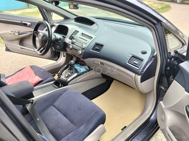 Honda Civic 2008, 282,000 km - 1.3 l - Sumqayıt