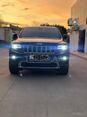 Jeep Grand Cherokee 2013, 210,000 km - 3.6 l - Xudat