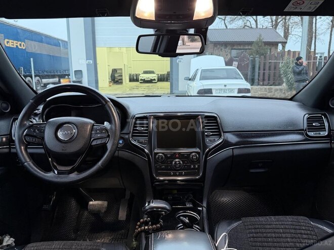 Jeep Grand Cherokee 2013, 210,000 km - 3.6 l - Xudat