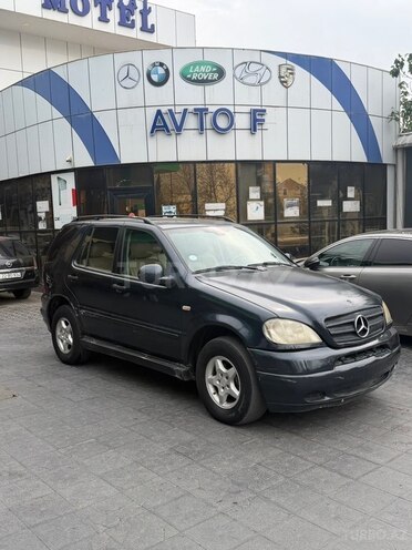 Mercedes ML 320 2003, 227,325 km - 3.2 l - Gəncə