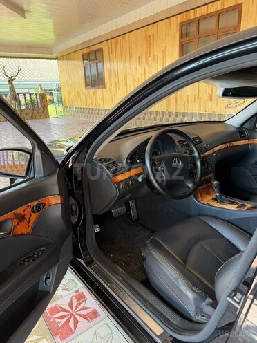 Mercedes E 280 2005, 310,000 km - 3.0 л - Ağcabədi