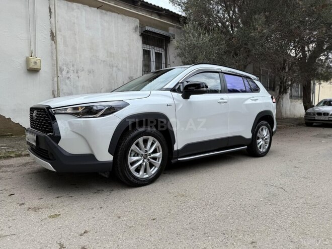 Toyota Corolla Cross 2025, 10,400 km - 2.0 л - Bakı