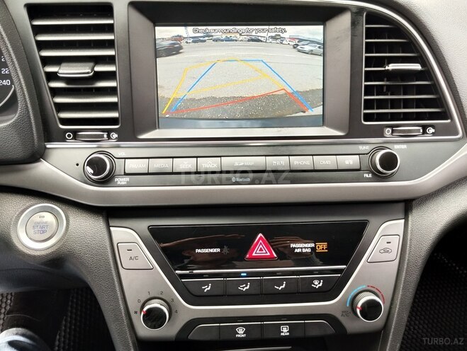 Hyundai Avante 2016, 158,000 km - 1.6 л - Bakı