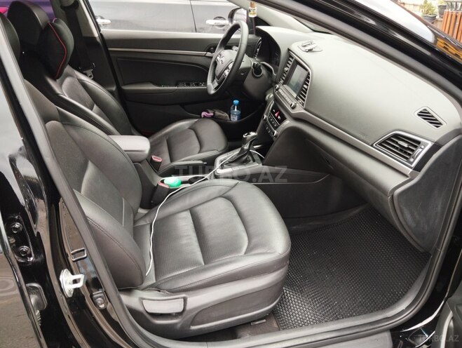 Hyundai Avante 2016, 158,000 km - 1.6 л - Bakı