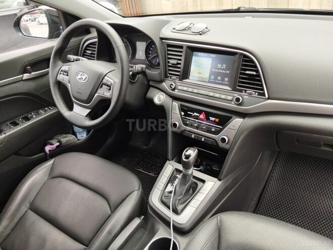 Hyundai Avante 2016, 158,000 km - 1.6 л - Bakı