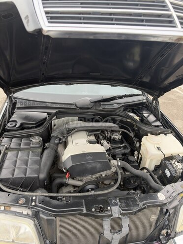 Mercedes C 180 1999, 223,000 km - 1.8 л - Sumqayıt