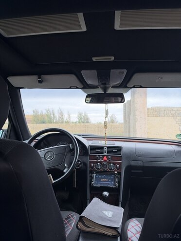 Mercedes C 180 1999, 223,000 km - 1.8 л - Sumqayıt