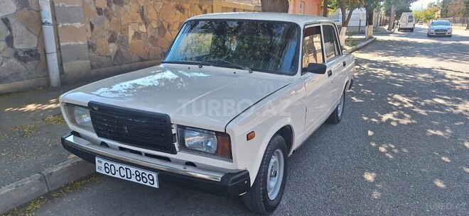 LADA (VAZ) 2107 1994, 30,000 km - 1.6 l - Tovuz