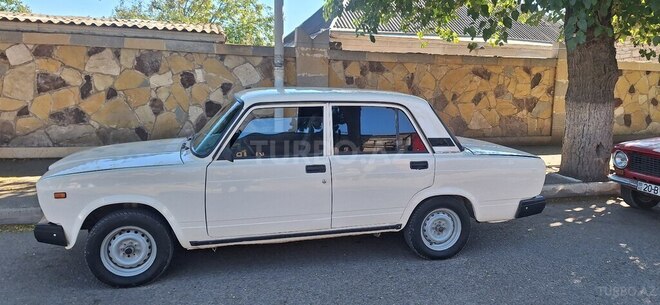 LADA (VAZ) 2107 1994, 30,000 km - 1.6 l - Tovuz