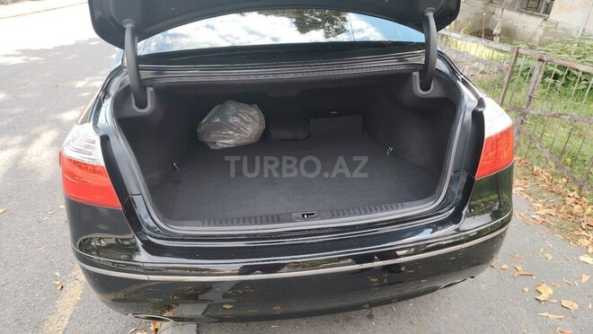 Hyundai Genesis 2013, 255,891 km - 3.8 l - Qax