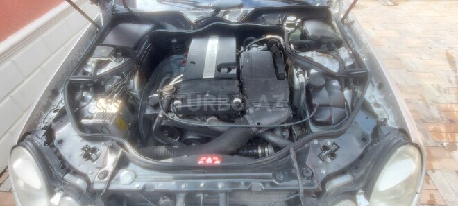 Mercedes E 200 2003, 350,000 km - 1.8 л - Xırdalan