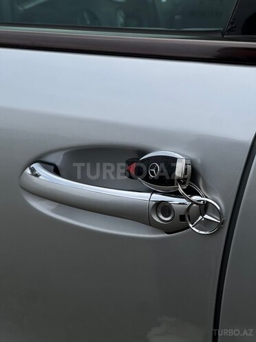 Mercedes E 270 2002, 404,200 km - 2.7 л - Bakı