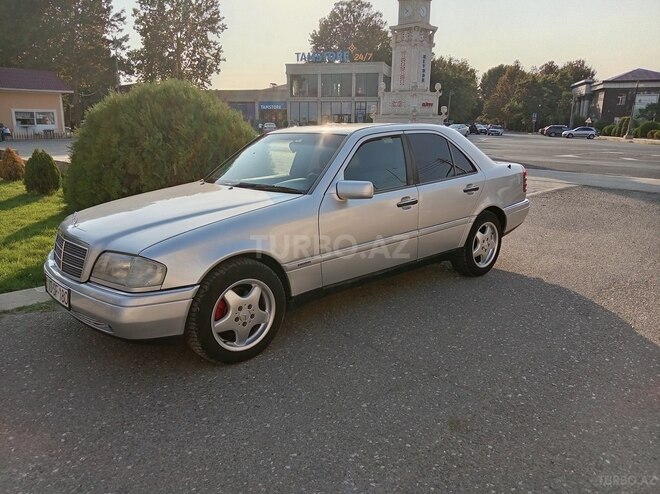 Mercedes C 200 1995, 300,000 km - 2.0 л - Ağcabədi