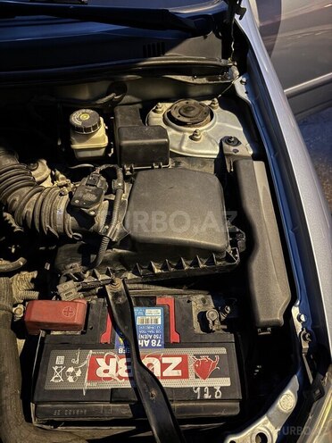 Toyota Corolla 2006, 307,000 km - 1.4 л - Bakı
