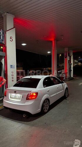 Kia Rio 2011, 255,000 km - 1.6 л - Bakı