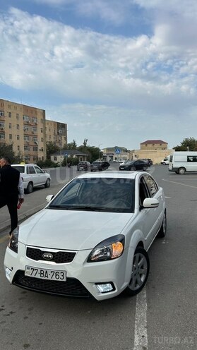 Kia Rio 2011, 255,000 km - 1.6 л - Bakı