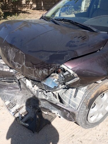 Nissan Tiida 2011, 180,000 km - 1.5 l - Bakı