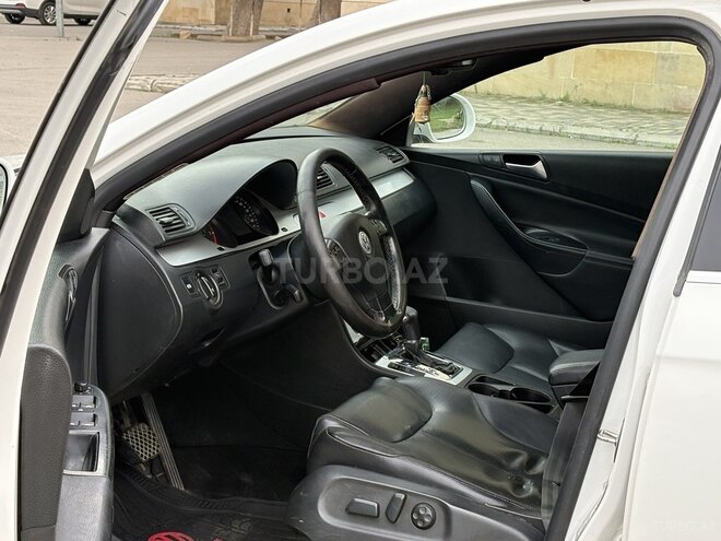 Volkswagen Passat 2008, 345,000 km - 2.0 л - Bakı