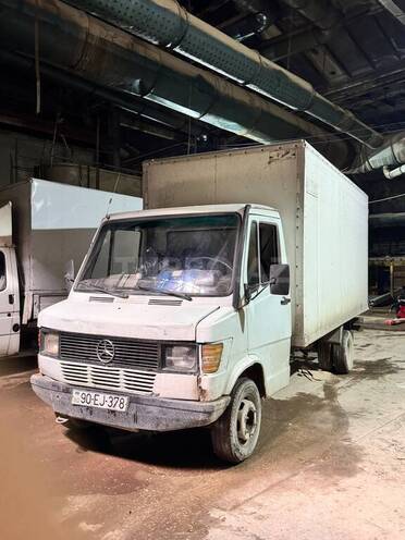 Mercedes 408 D 1995, 79,000 km - 2.3 л - Bakı