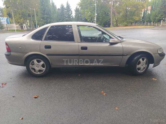 Opel Vectra 1998, 359,872 km - 1.8 l - Mingəçevir