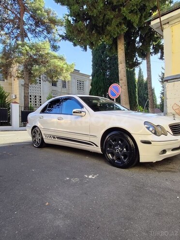 Mercedes C 240 2001, 480,000 km - 2.6 l - Zaqatala