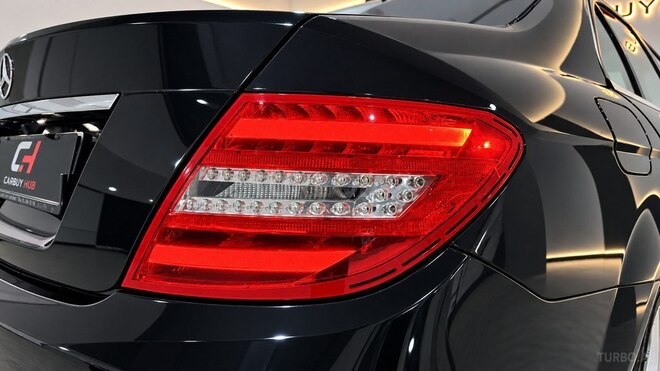 Mercedes C 250 2012, 115,600 km - 1.8 л - Bakı