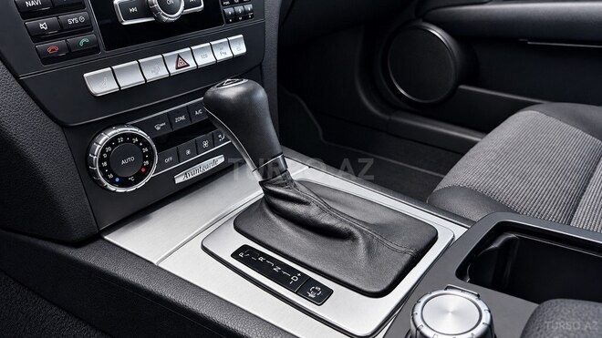 Mercedes C 250 2012, 115,600 km - 1.8 л - Bakı