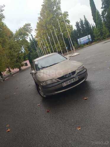 Opel Vectra 1998, 359,872 km - 1.8 l - Mingəçevir